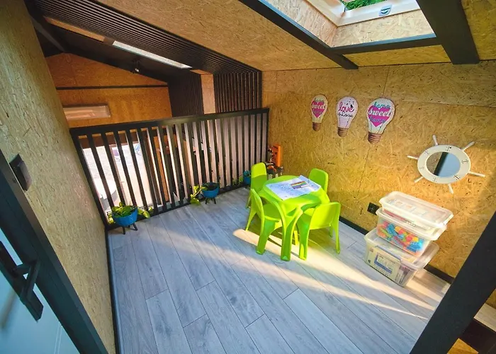 Dom Na Plazy 므랑고보