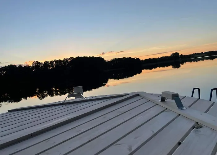 Dom Na Plazy 므랑고보